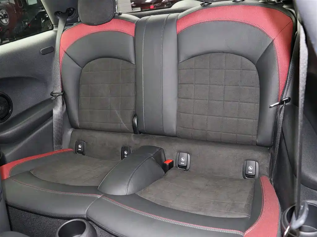 MINI JCW 2.0 T JOHN COOPER WORKS ALL-IN
