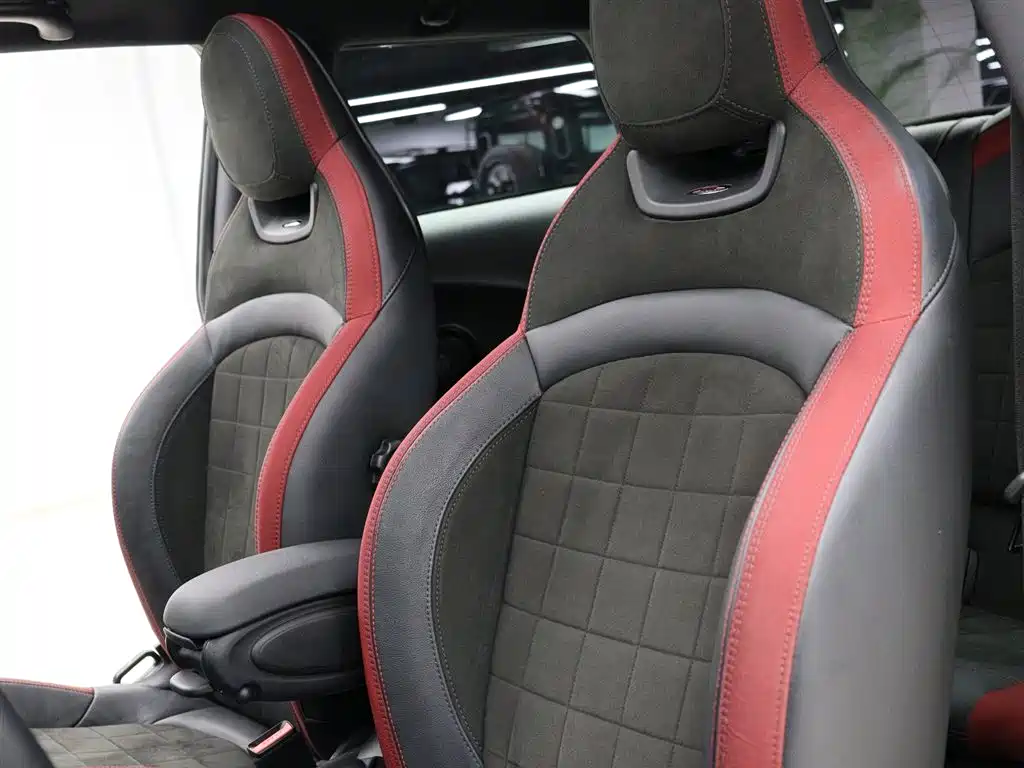 MINI JCW 2.0 T JOHN COOPER WORKS ALL-IN