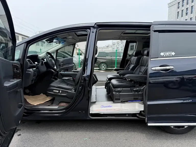 Honda Odyssey 2.0 L Sharp· Premium