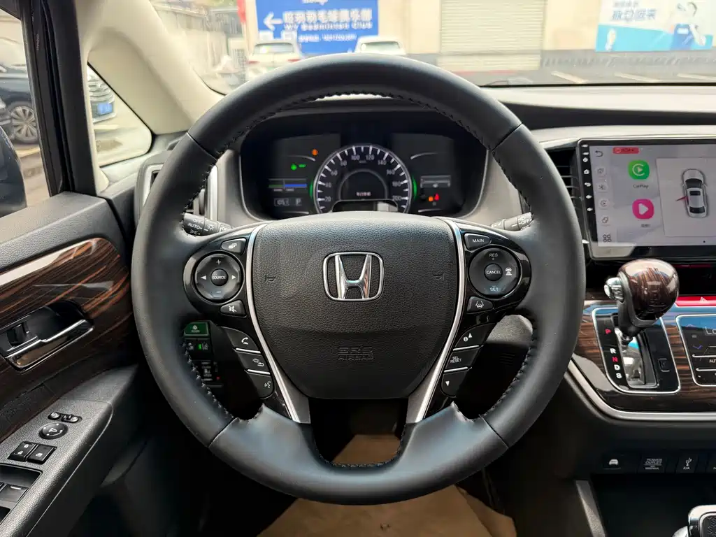 Odyssey 2.0 L Sharp· Premium
