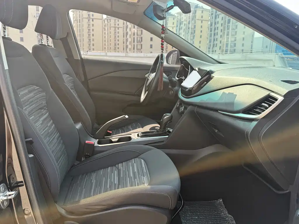 Cavalier 320 Auto Delight Sunroof