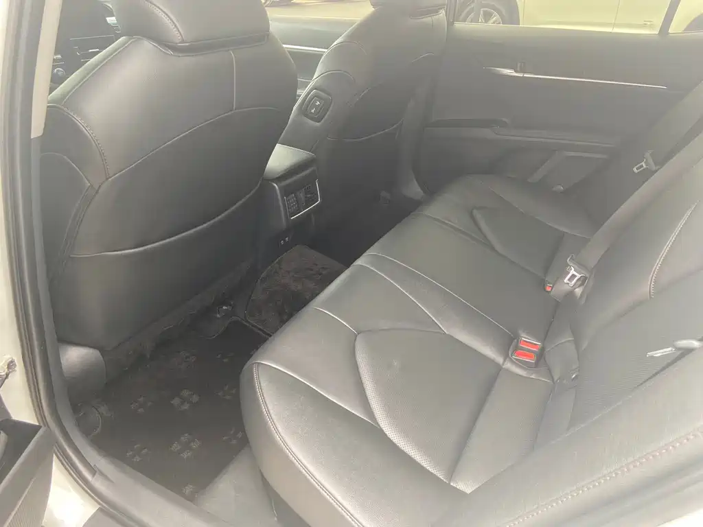 Camry Dual Engine 2.5 HG Luxury