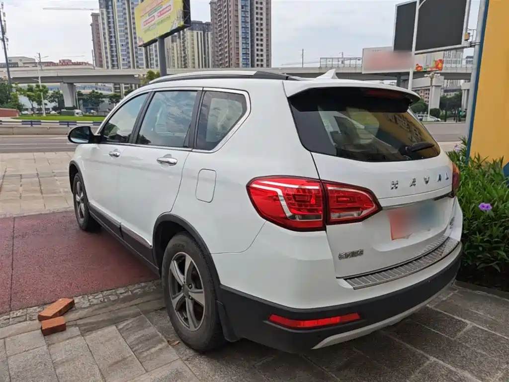 Haval H6 Sport 1.5 T Manual 2 WD Elite