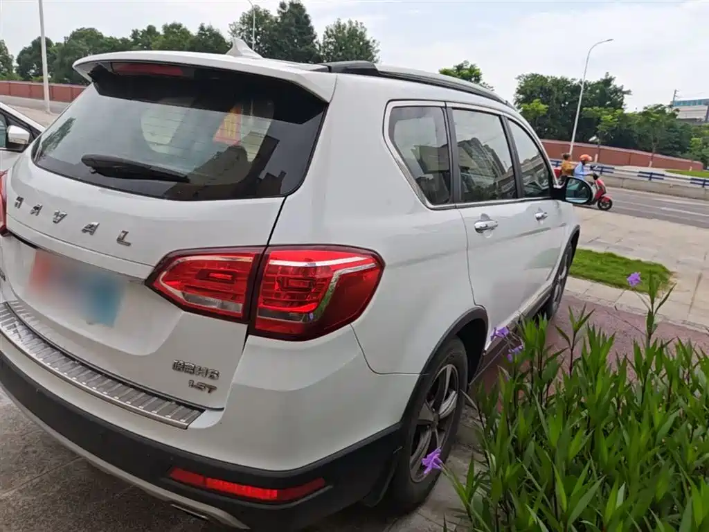 Haval H6 Sport 1.5 T Manual 2 WD Elite