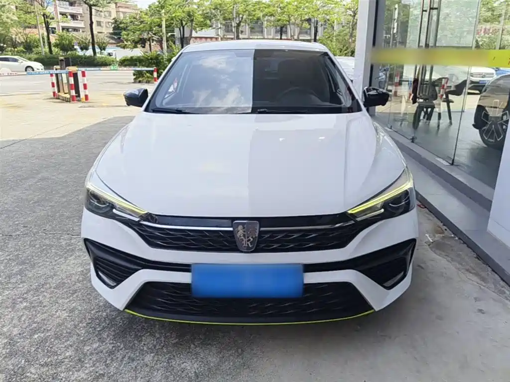 Roewe i5 1.5 L CVT Diamond