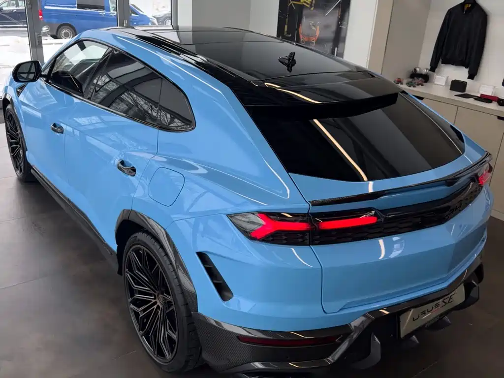 Urus SE 4.0 T Standard