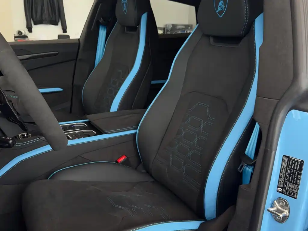 Urus SE 4.0 T Standard