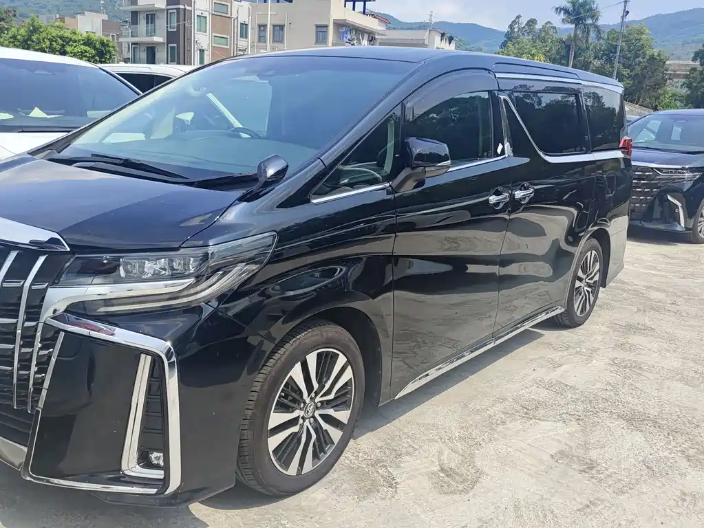 Alphard 3.5 L Luxury