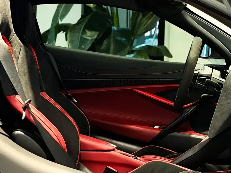 McLaren 720 S 4.0 T Coupe