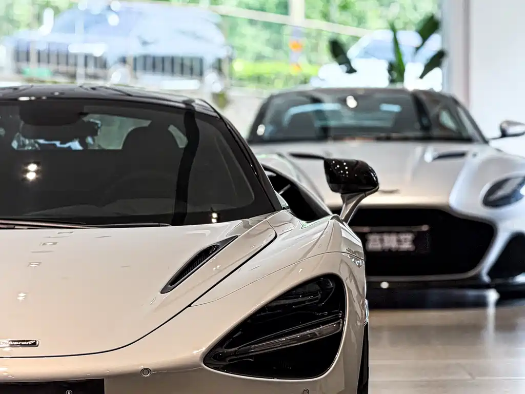 McLaren 720 S 4.0 T Coupe
