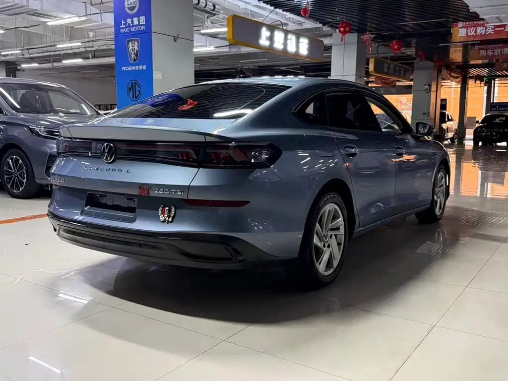 Lamando Lamando L 280 TSI DSG Dazzle Hot