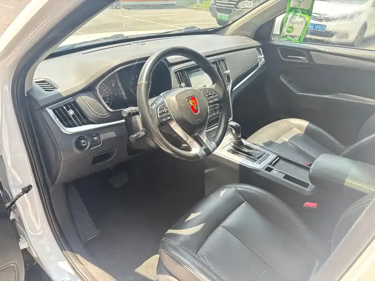 Roewe RX5 20 T 2 WD Auto Flagship