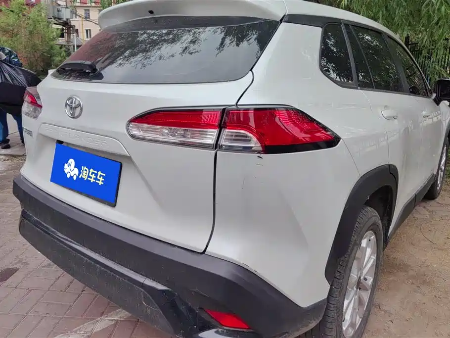 Frontlander 2.0 L CVT Leading