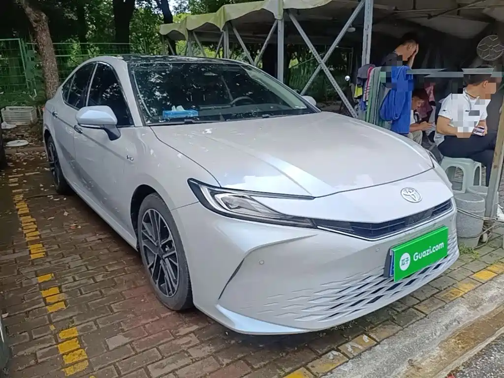 Camry Dual Engine 2.5 HG Distinguished