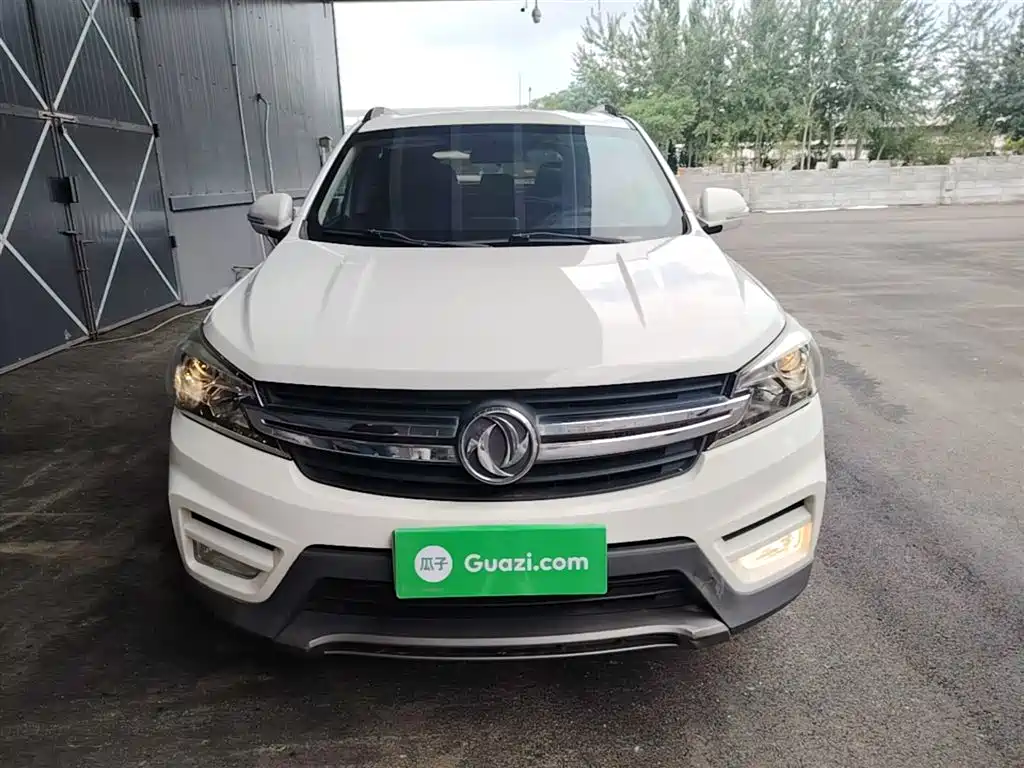 Fengguang S560 1.8 L Manual Urban 5-seat