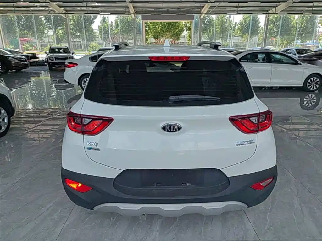 Stonic 1.4 L Auto Sport CN-VI