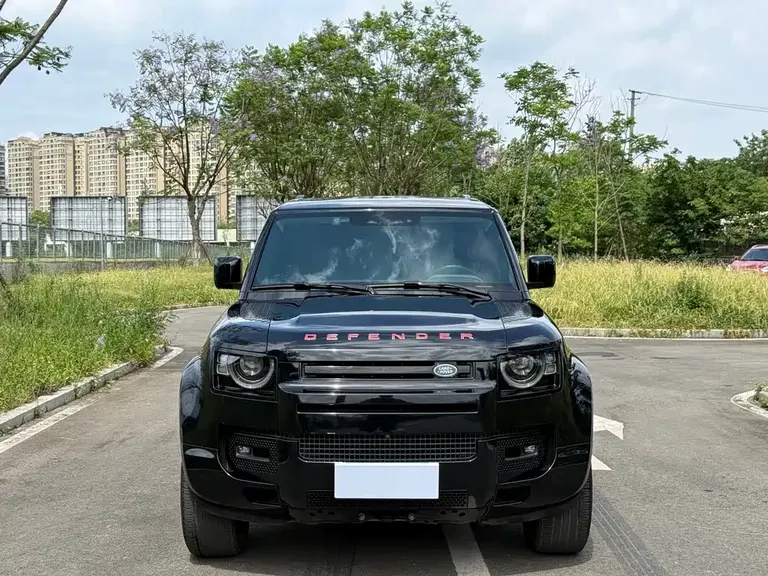 Land Rover Defender Facelift 90 3.0 T P400 XS