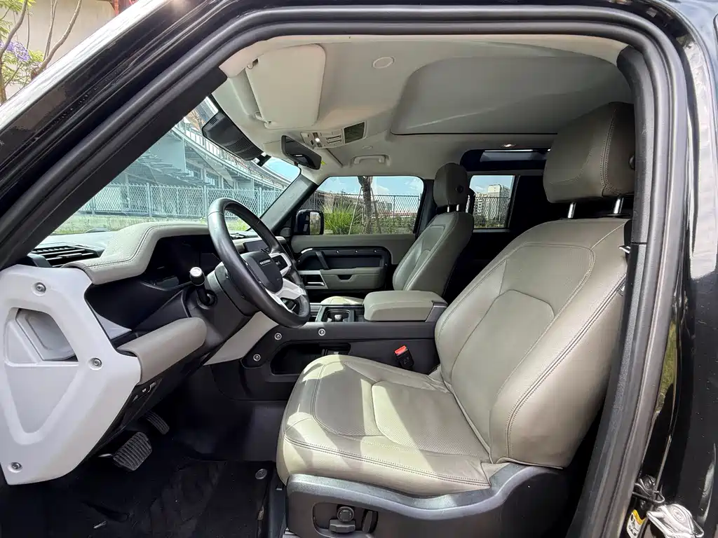 Land Rover Defender Facelift 90 3.0 T P400 XS
