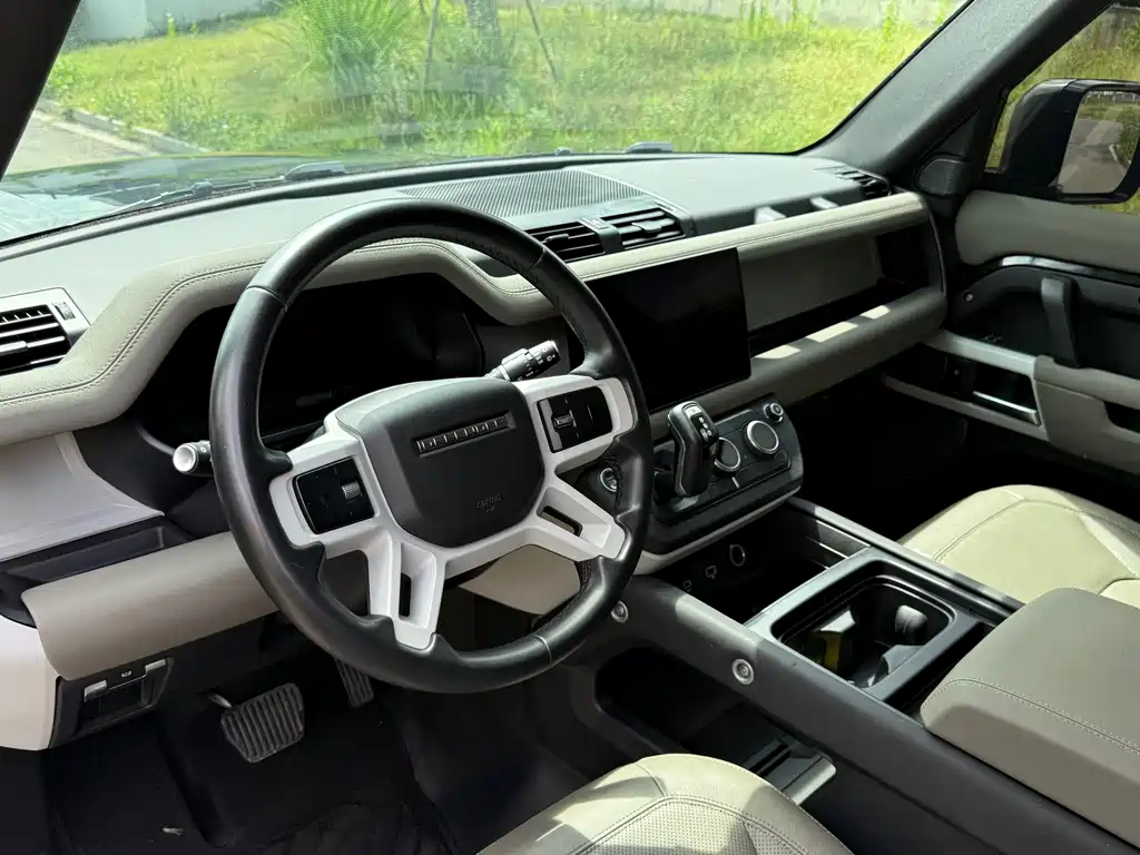 Land Rover Defender Facelift 90 3.0 T P400 XS