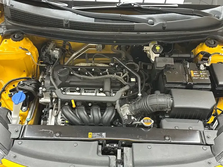 Kia Stonic 1.4 L CVT Sunroof
