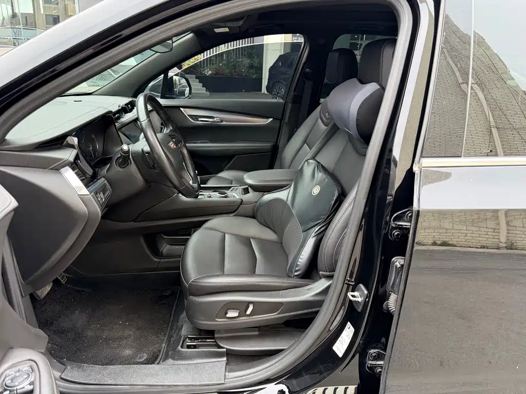 Cadillac XT6 28 T 6-seat Style