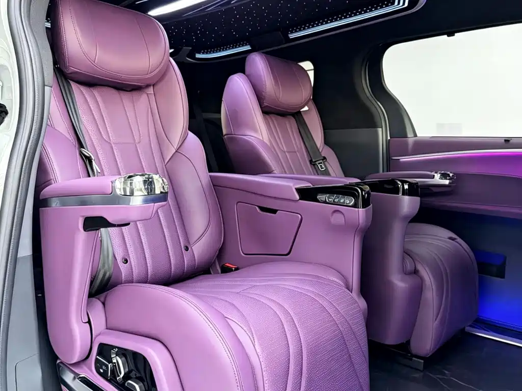 Granvia 2.5 L Hybrid Comfort