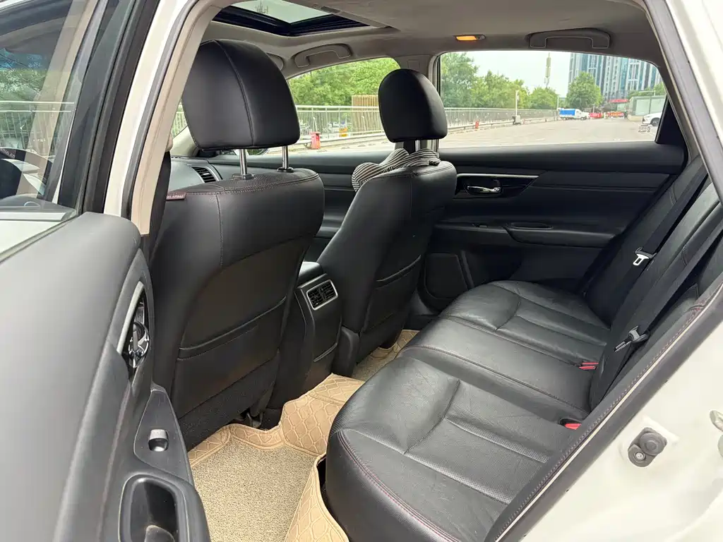 Teana Facelift 2.0 L XL Comfort