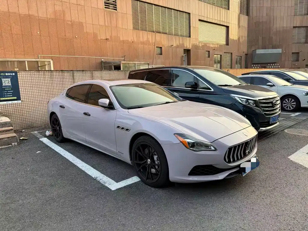 Quattroporte 3.0 T S Q4 Sport