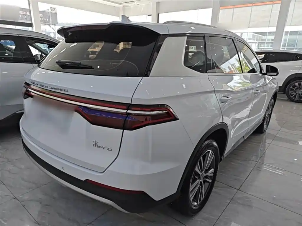 Song Pro 1.5 T Auto Elite