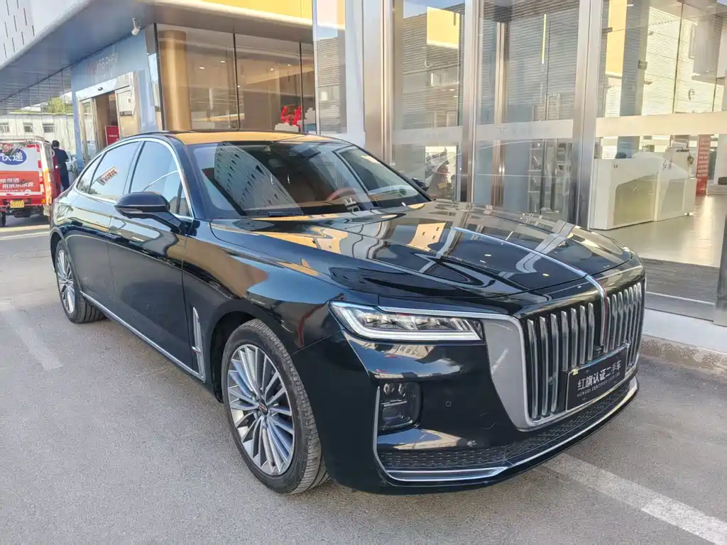 Hongqi H9 2.0 T Connected Flagship Enjoyment