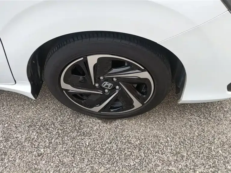 Honda Envix 享域 2022款 锐·混动 1.5 L 净享版