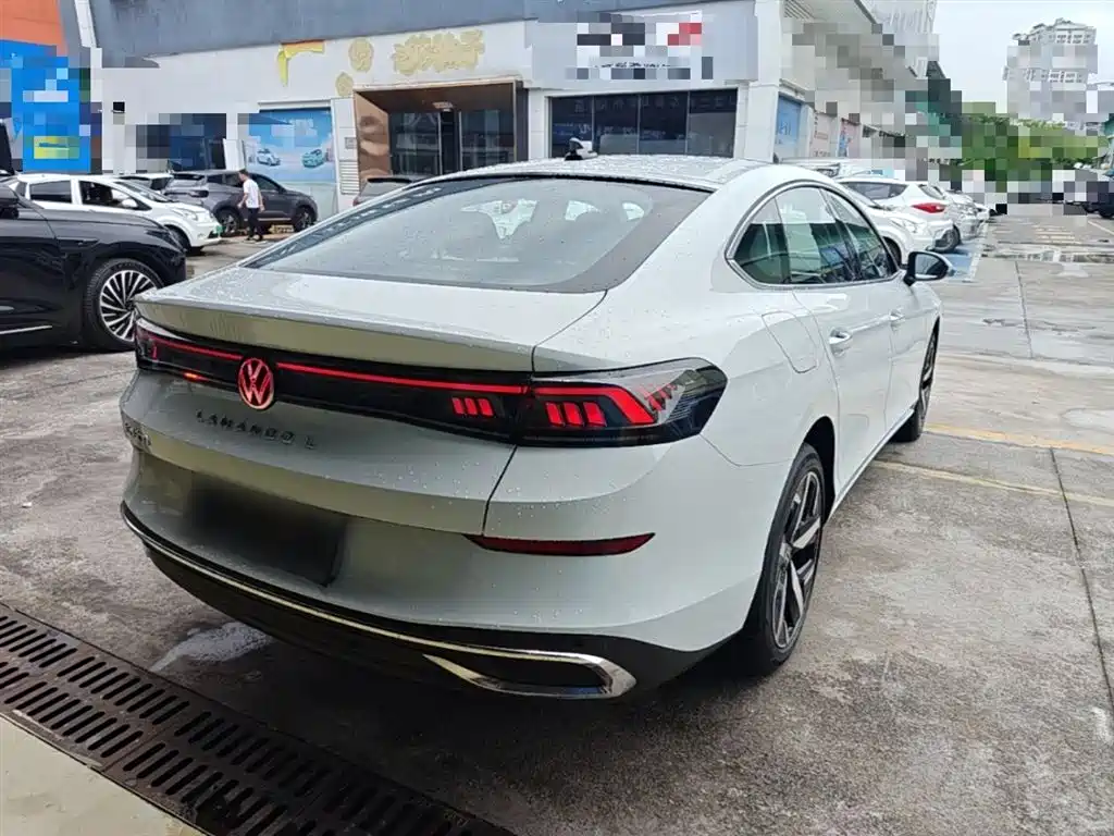 Lamando Lamando L 280 TSI DSG Spicy Cool