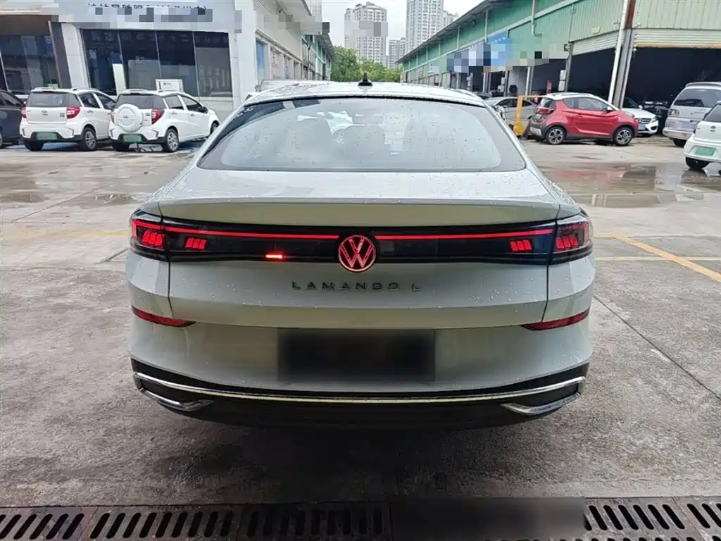 Lamando Lamando L 280 TSI DSG Spicy Cool