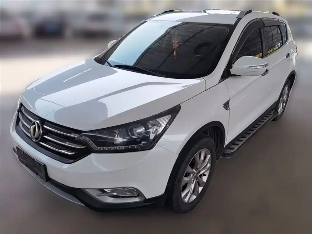 Dongfeng Fengshen AX7 2.3 L Auto Smart Supreme