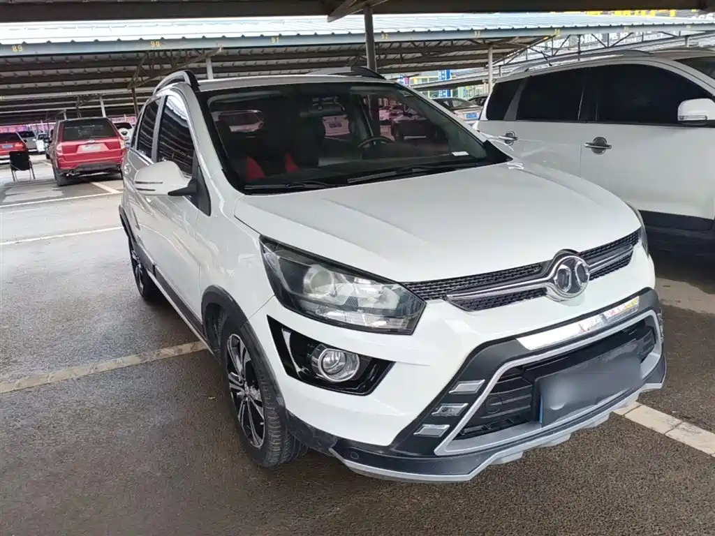 Senova X25 1.5 L Auto Elite