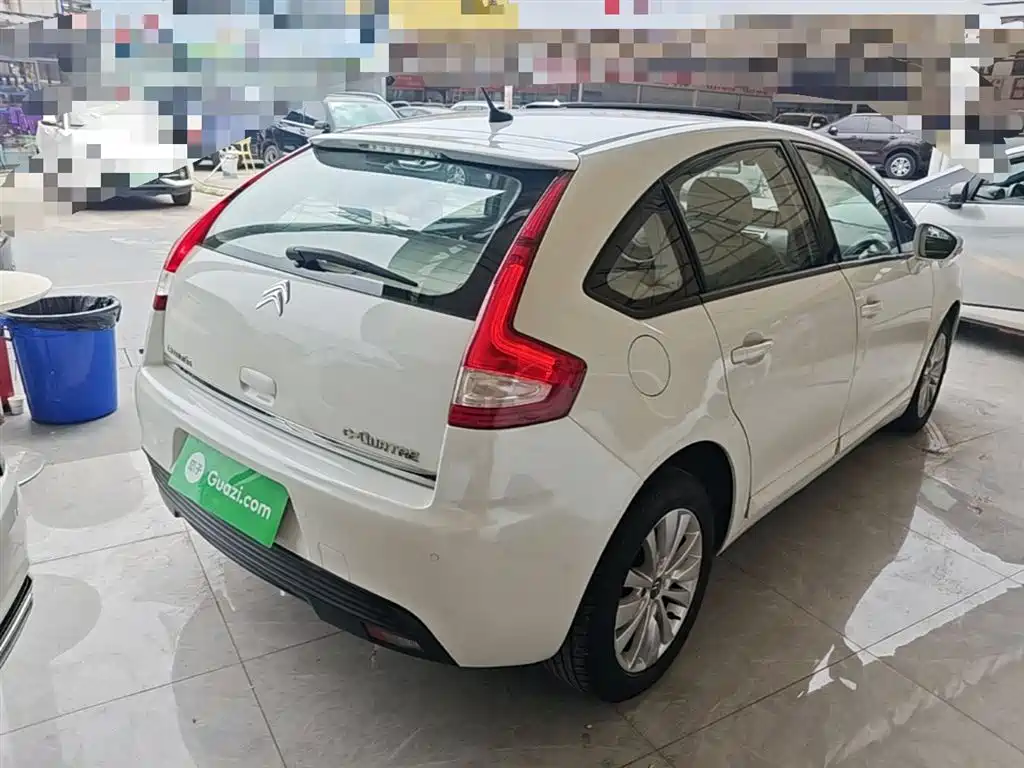 C-Quatre Hatchback 1.6 L Auto Joy Style