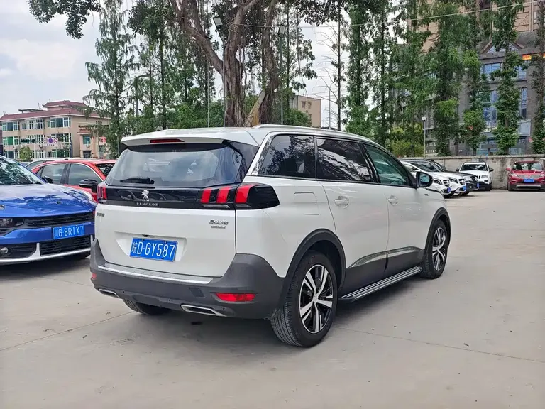 Peugeot 5008 380 THP 7-seat Elite