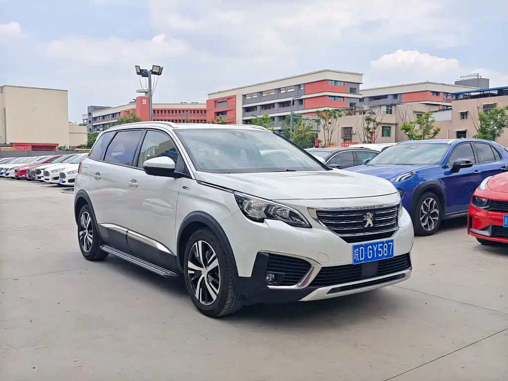 Peugeot 5008 380 THP 7-seat Elite