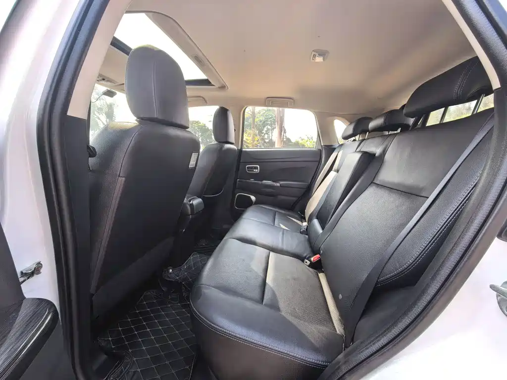 ASX 2.0 L CVT 2 WD Premium