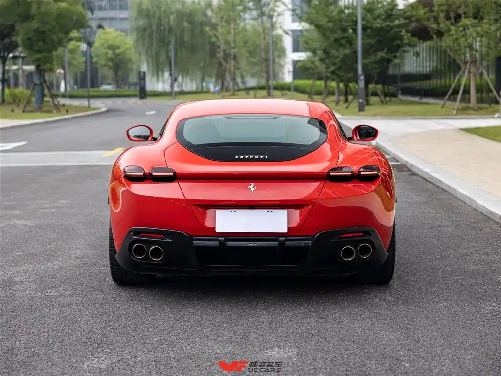 Roma 3.9 T V8