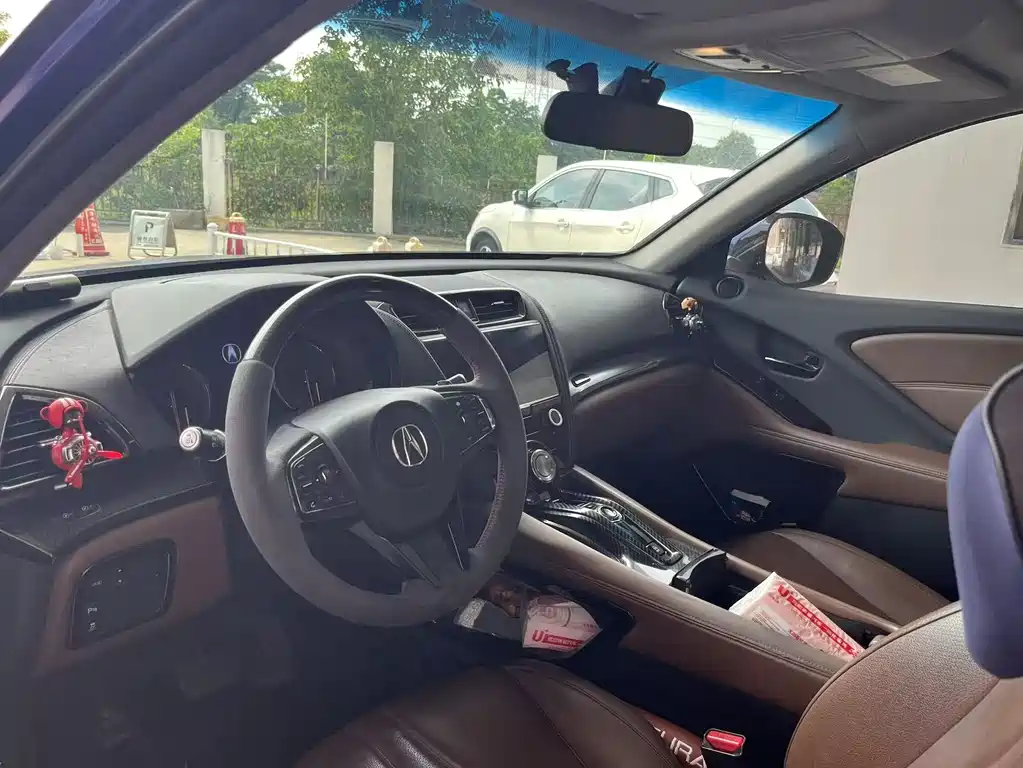 Acura CDX 1.5 T 2 WD Premium