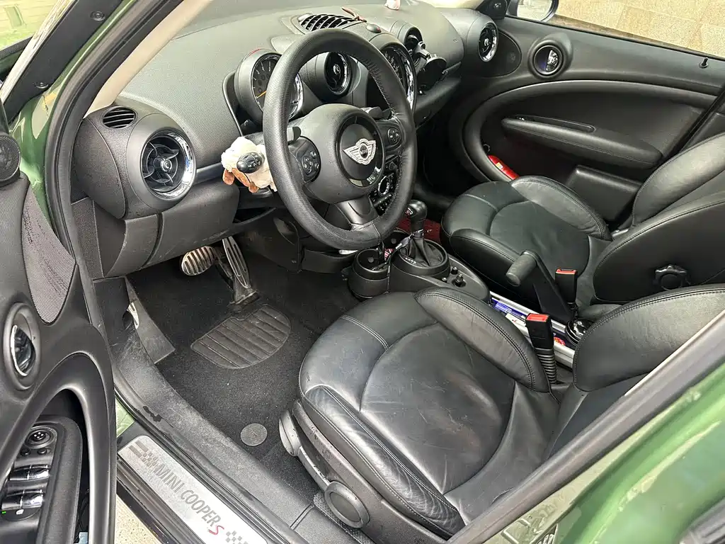 MINI COUNTRYMAN MINI COUNTRYMAN 2015款 1.6 T COOPER S ALL4 极致暗夜版