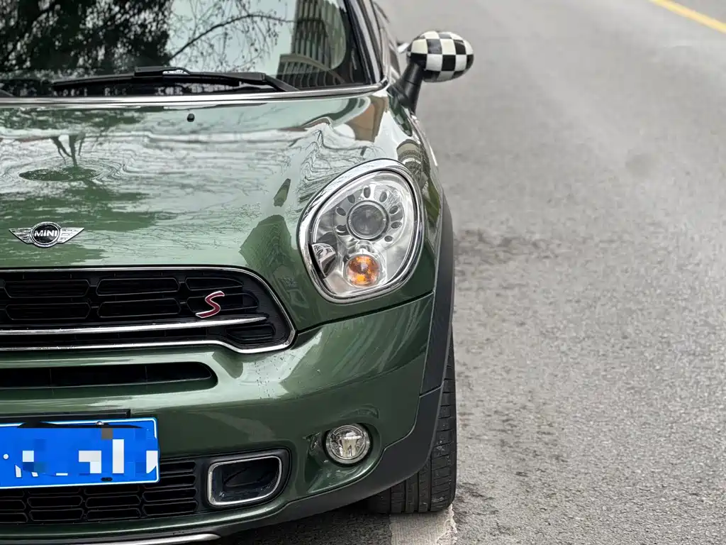 MINI COUNTRYMAN MINI COUNTRYMAN 2015款 1.6 T COOPER S ALL4 极致暗夜版