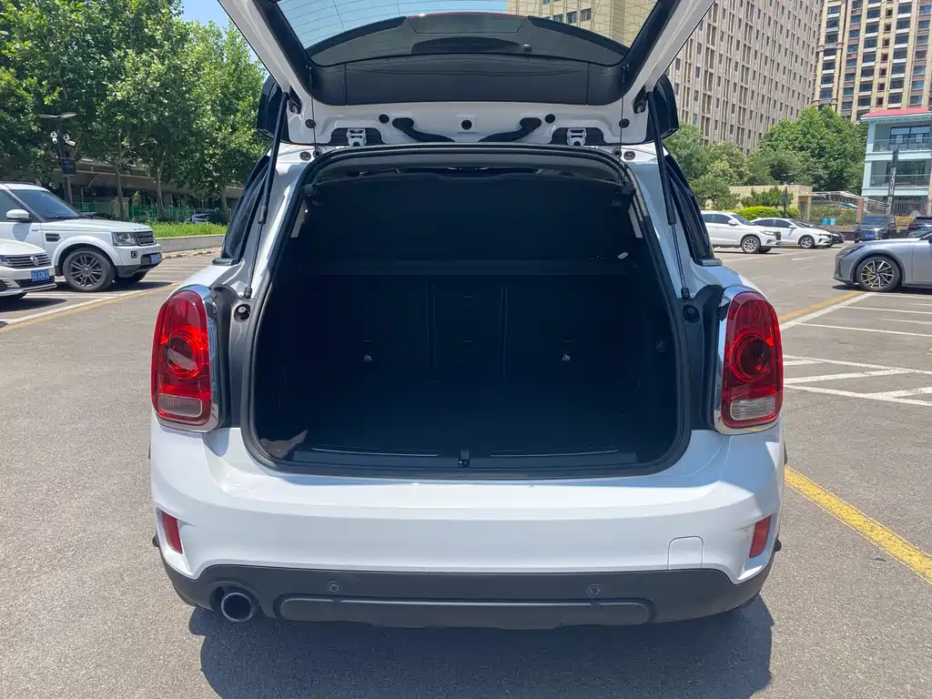 MINI COUNTRYMAN 1.5 T COOPER