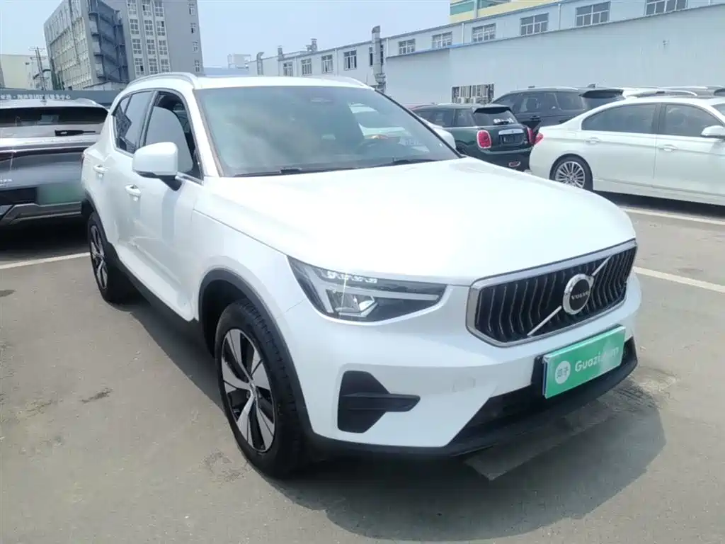 Volvo XC40 B3 Smart Vision Luxury