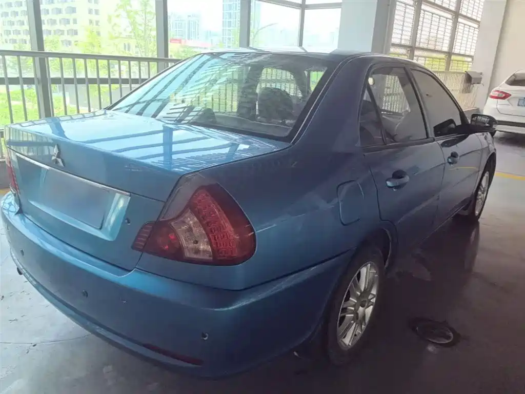 Lancer 蓝瑟 2012款 1.6 L 手动舒适版SEi