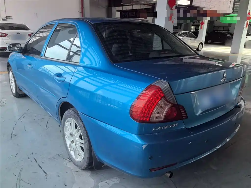 Lancer 蓝瑟 2012款 1.6 L 手动舒适版SEi