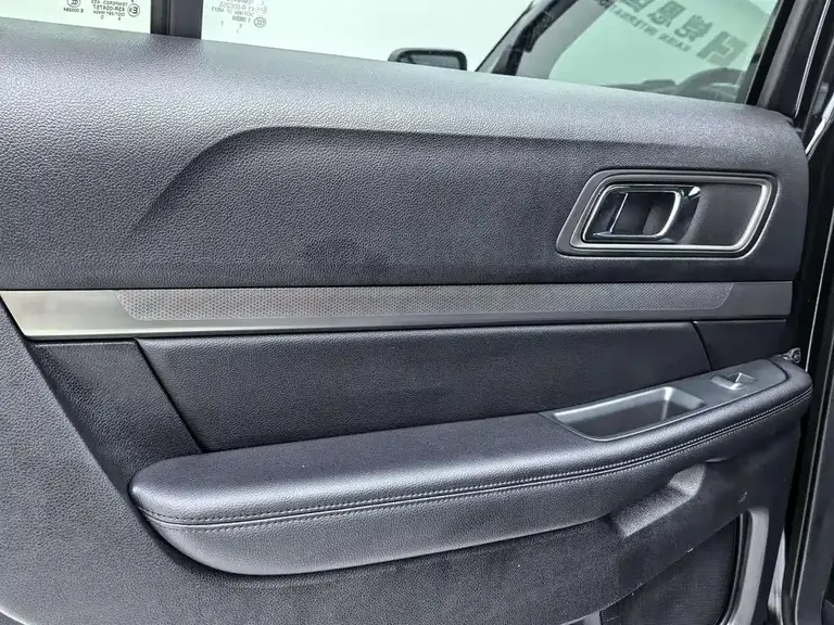 Ford Explorer (Import) 2.3 T Style