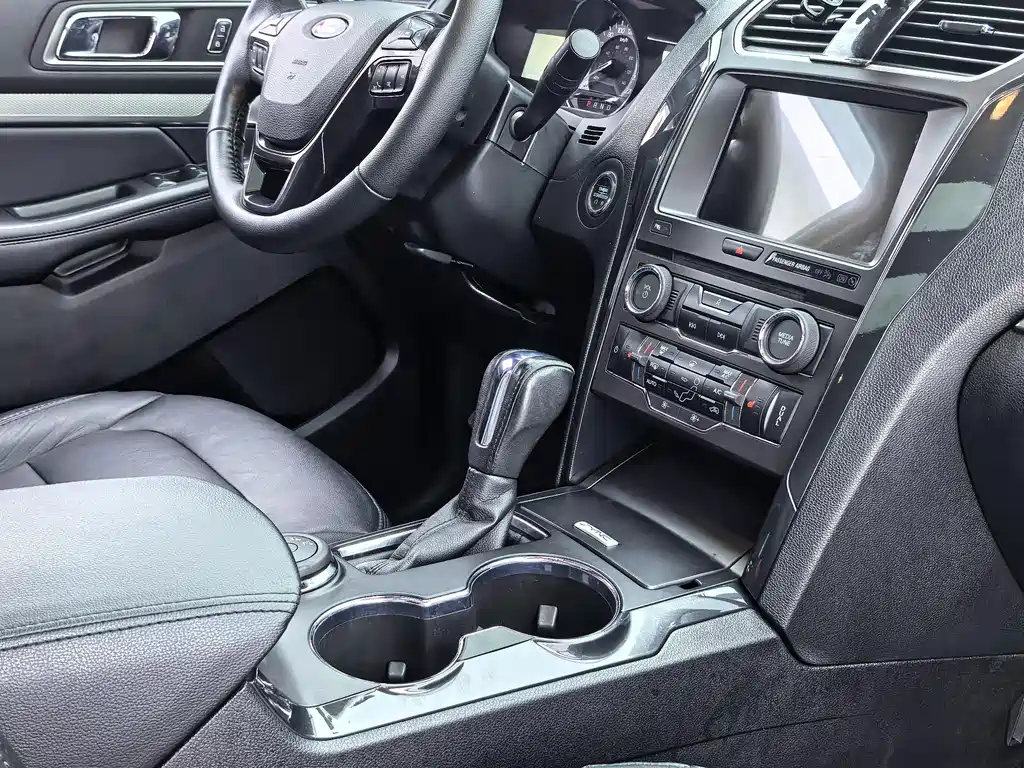 Explorer (Import) 2.3 T Style
