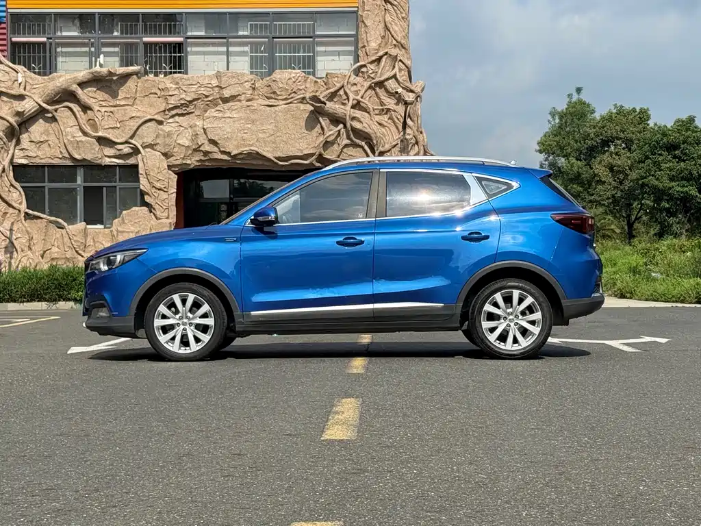MG ZS 1.5 L Auto Luxury